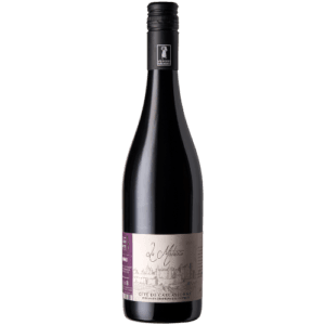 Bouteille de vin rouge La Métairie, 100% Malbec du Domaine Saint-Martin, cuvée historique aux arômes de cerise noire et myrtille.